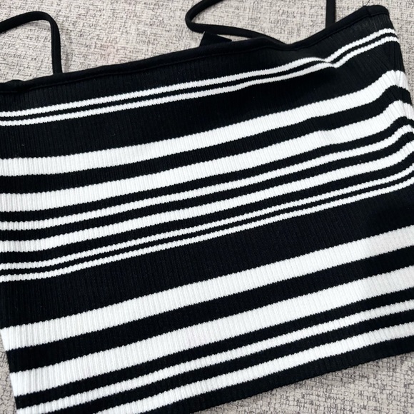 Striped strap crop top! - Picture 2 of 5